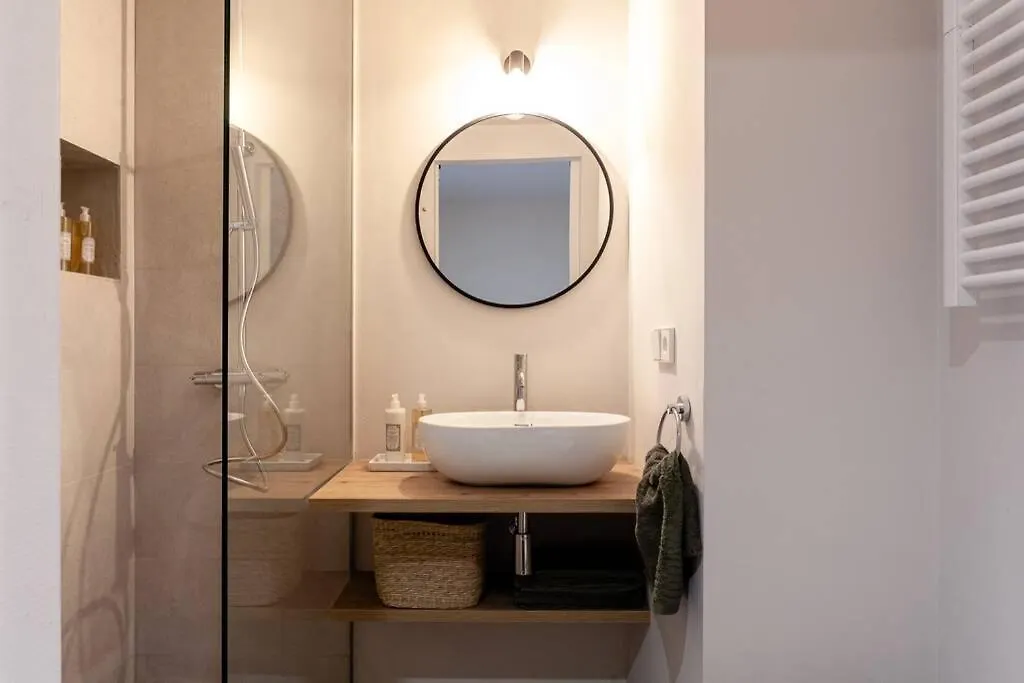 Velo Vern 1 Beautiful New Apartment 2 Bed Ensuite Gerona España